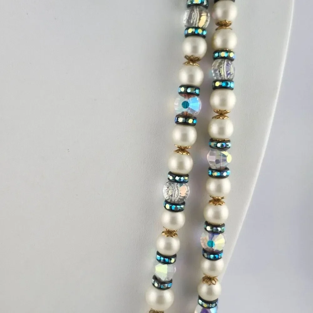 Hobe Vintage Faux Pearl & Crystal Beaded‎ Necklace 30